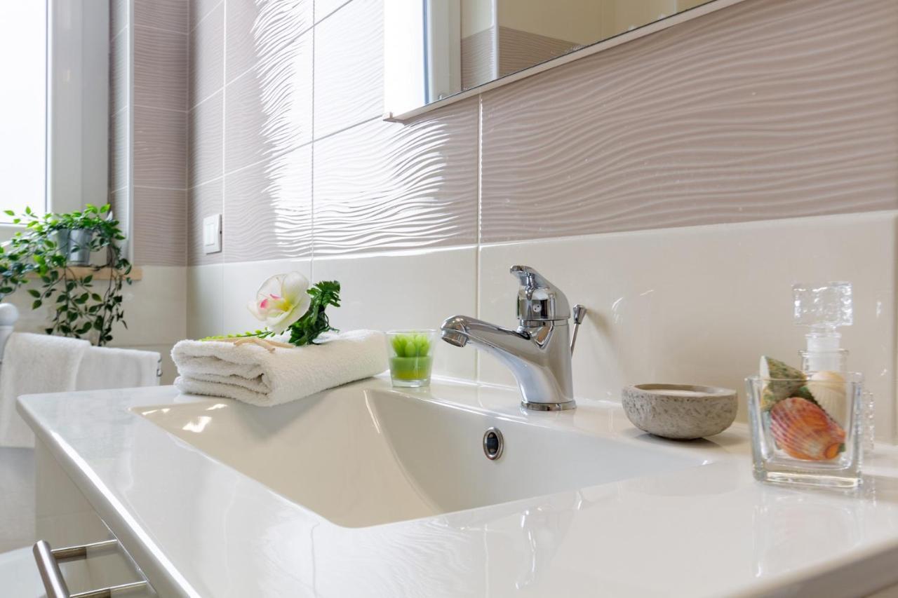 Giada 1P - Palazzina Laura Myho Casa Apartment Tortoreto Екстериор снимка
