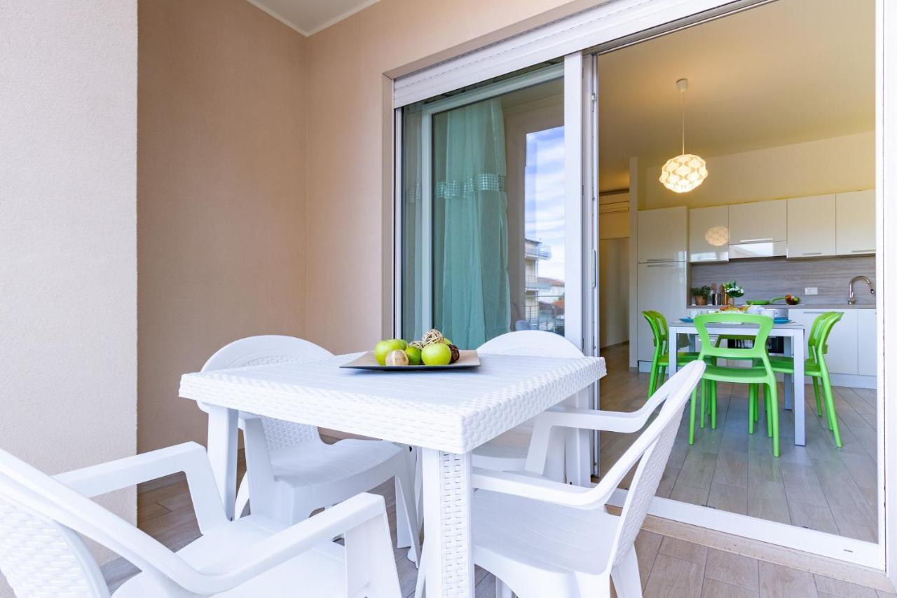 Giada 1P - Palazzina Laura Myho Casa Apartment Tortoreto Екстериор снимка